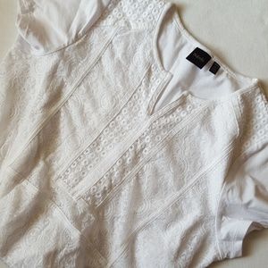 Rafaella || White Delicate Lace Top